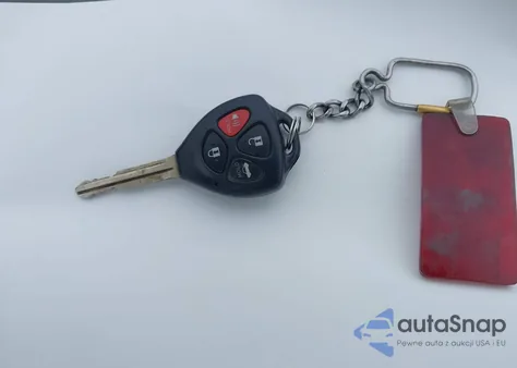 2008 Toyota Camry Le z USA, uszkodzony, nr VIN 4T1BE46K18U253192